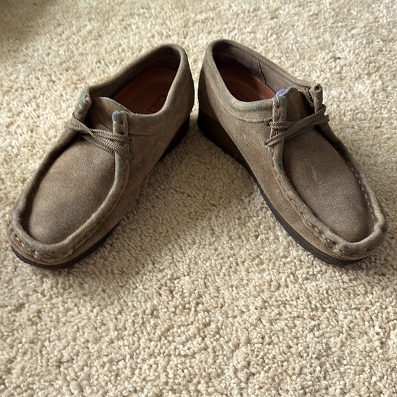 Clarks Wallabees - Picture 4 of 10